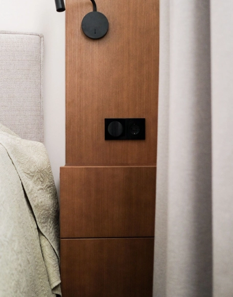 Dressers and bedside tables